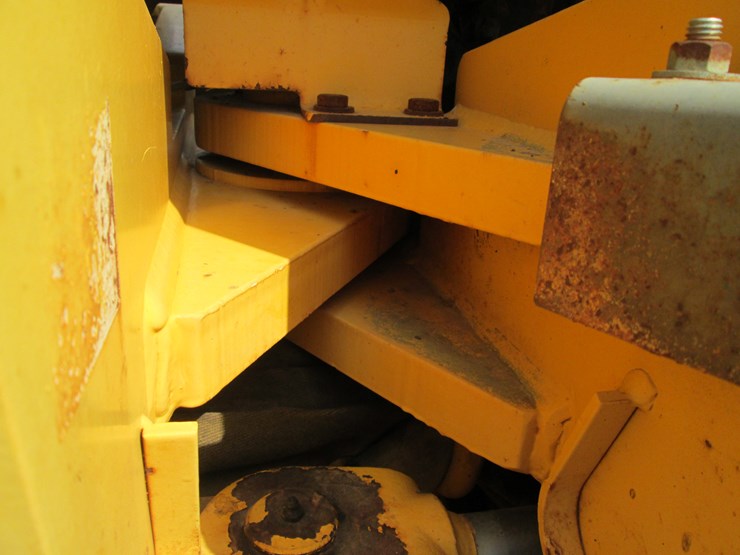 volvo-g720b-image-7