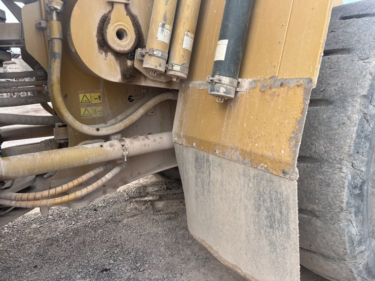 caterpillar-988k-image-110
