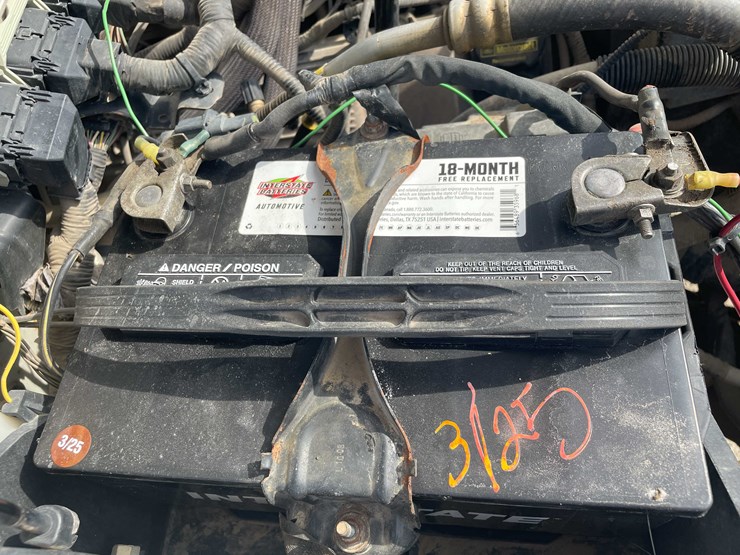 2011-ford-f250-xl-image-203