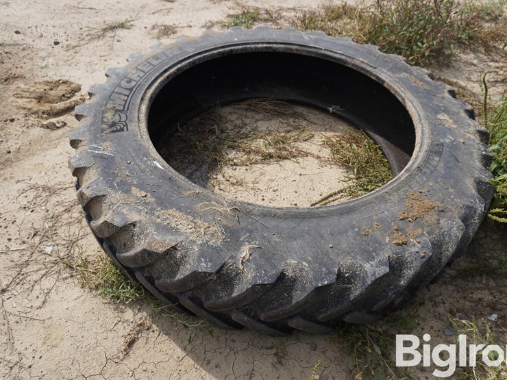 380/90r46-tire-image-8