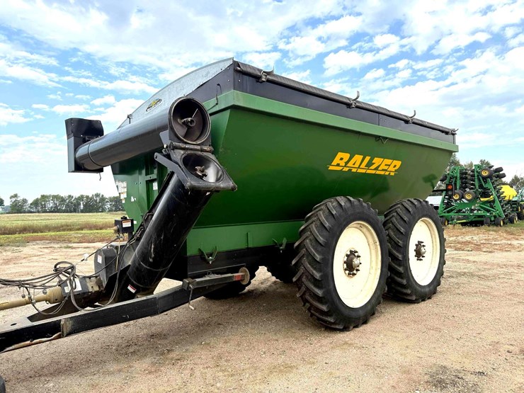 balzer-grain-cart-image-1