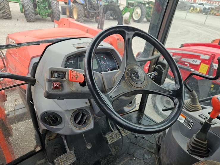 2019-kubota-m5-091-image-19