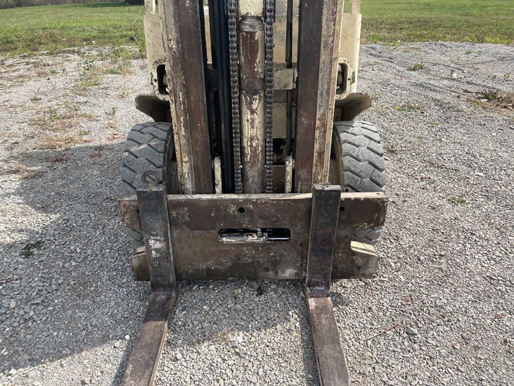 #8614-•-allis-chalmers-p50-forklift-(aps)-image-72