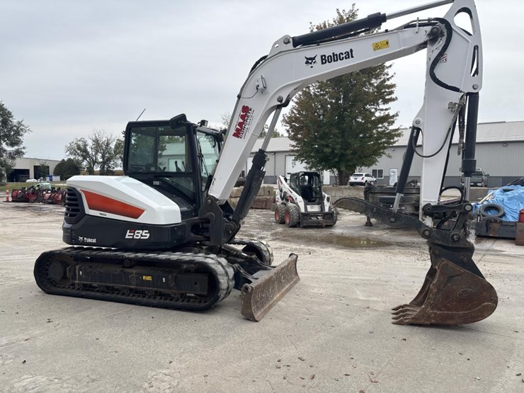 2019-bobcat-e85-image-5