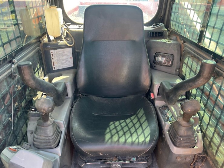 2020-kubota-svl95-2s-image-24