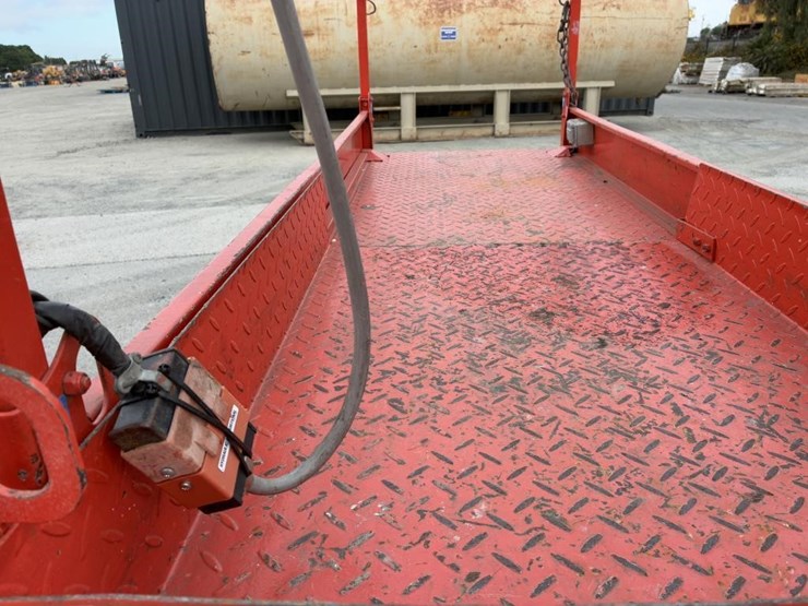 skyjack-sj-3226-scissor-lift-image-9
