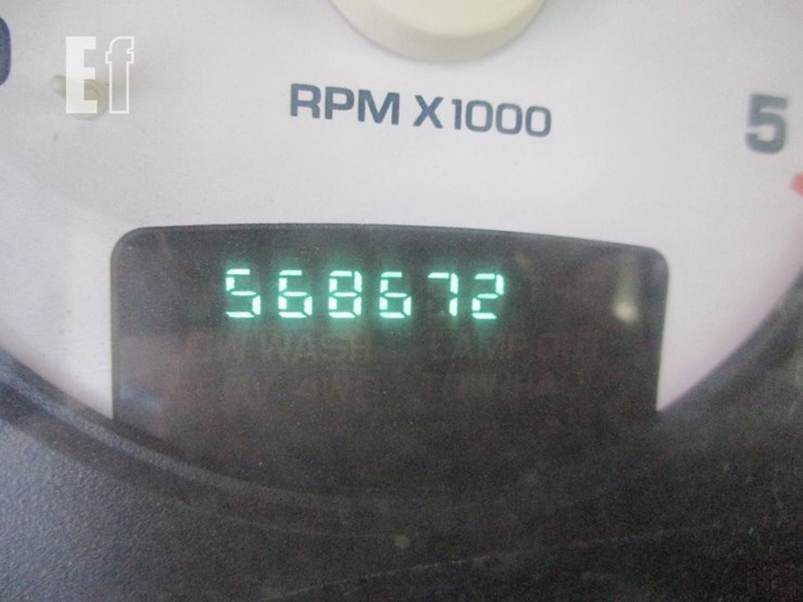 2004-dodge-ram-2500-image-22