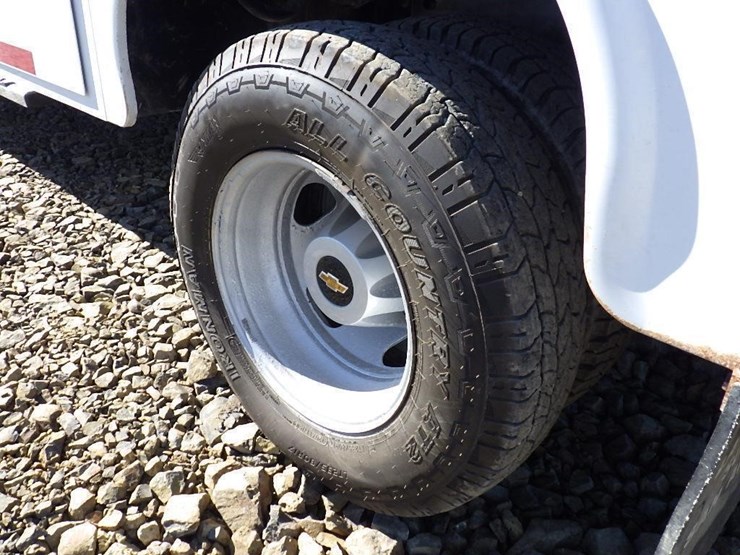 chevrolet-3500hd-image-14