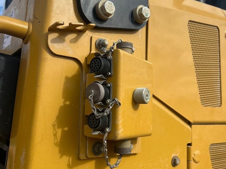 2018-caterpillar-d6n-xl-image-10