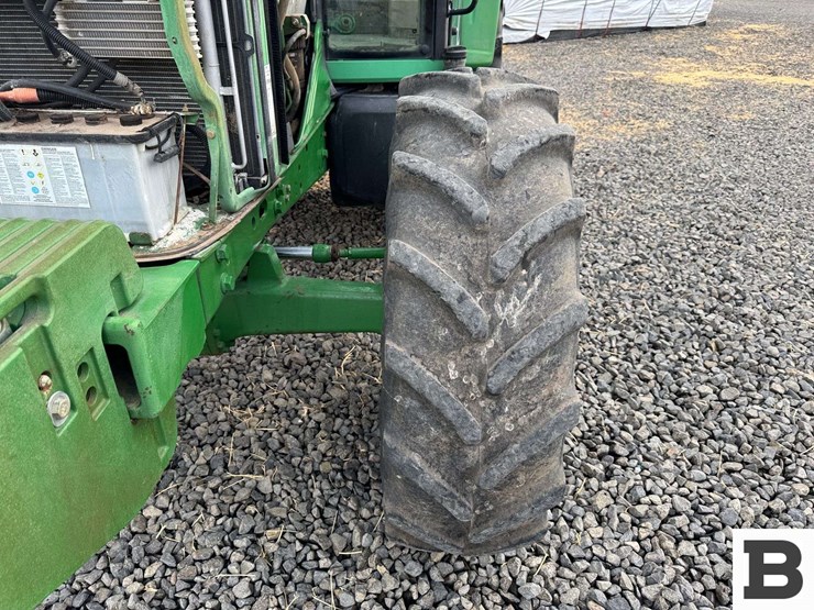 2012-john-deere-6430-image-24