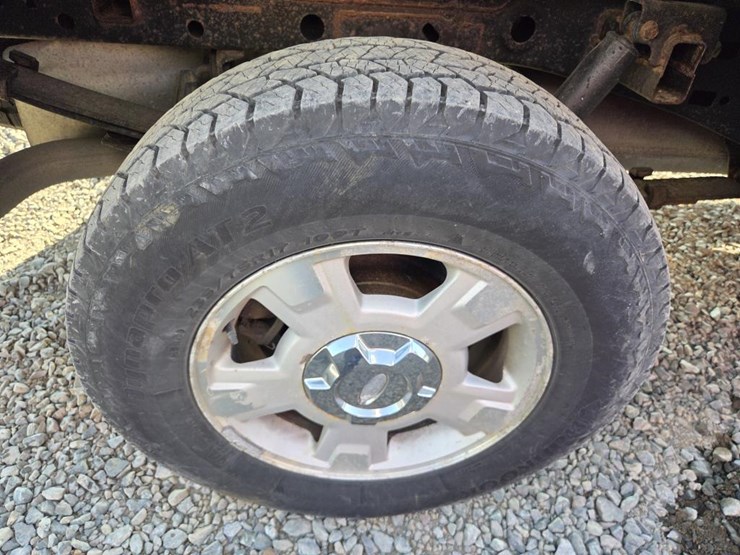 2017-ford-f150-image-54