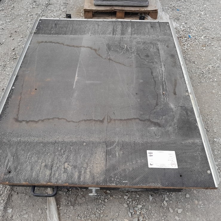 LOT#-125- TRUCK BEDSLIDE
