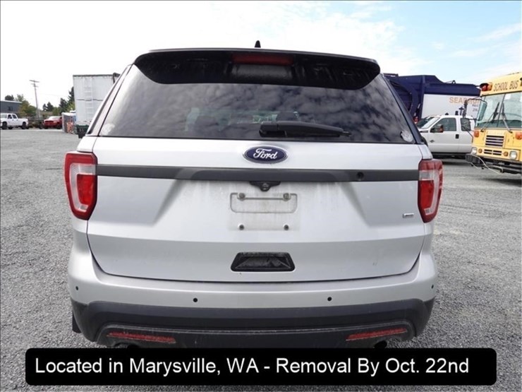 2017-ford-explorer-image-19