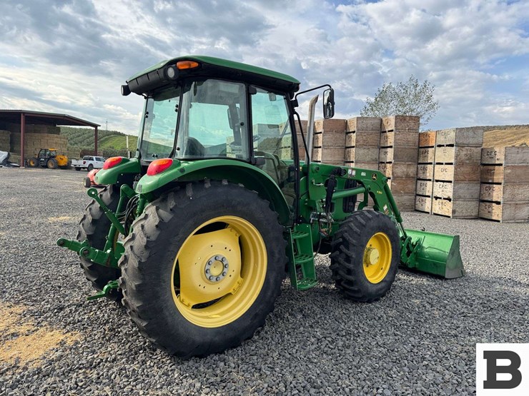 2011-john-deere-6115d-image-6