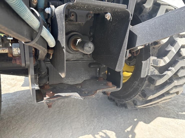 john-deere-1025-image-19
