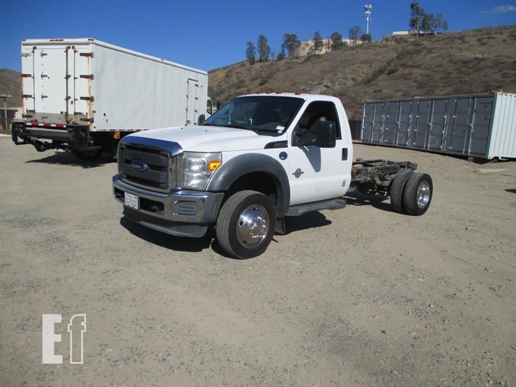 2015-ford-f550-image-1