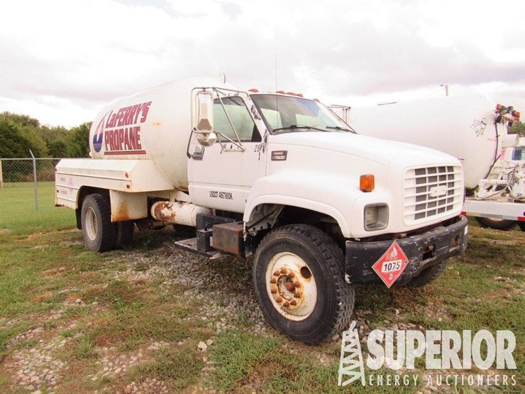 (x)-(14-17)-2000-gmc-c7500-s/a-cab-&-chassis,-vin--image-3