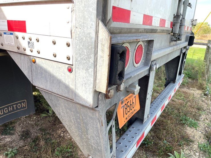 2019-stoughton-trailer-image-45
