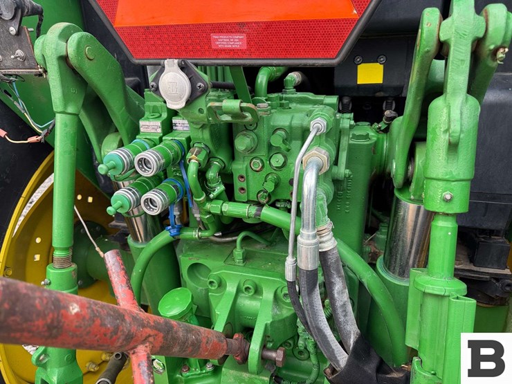 2012-john-deere-6430-image-40