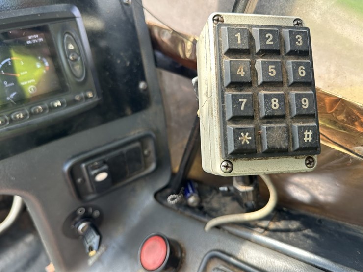 #1850-•-2012-caterpillar-501-hd-processor-image-45