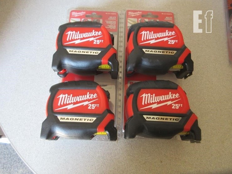 (4)-new-unused-milwaukee-magnetic-tape-measures-image-1