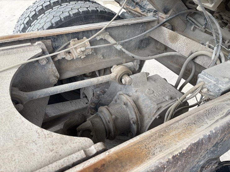 mack-rd688s-image-54