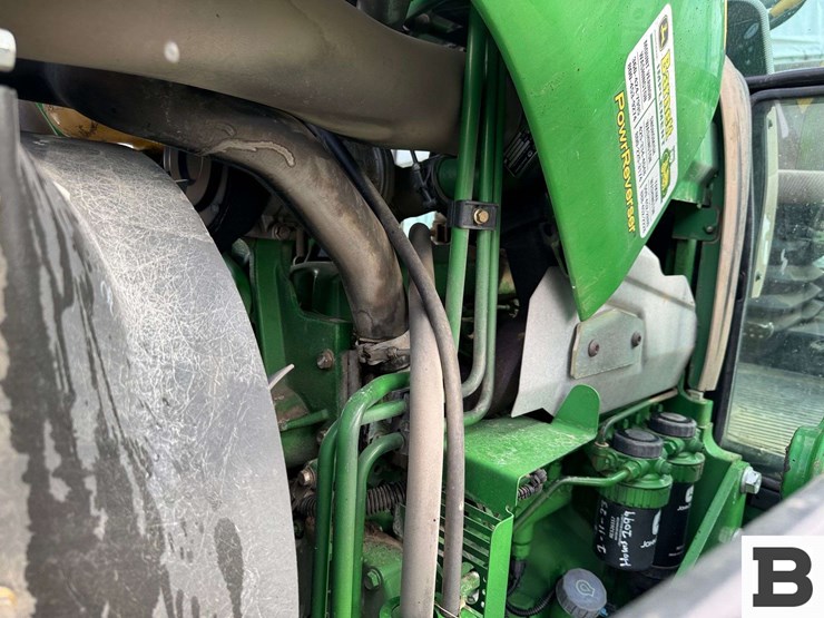 2011-john-deere-6115d-image-22