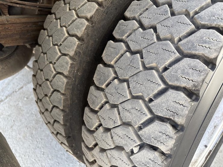 2016-dodge-ram-5500-image-30