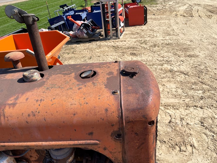 #1889-•-1957-allis-chalmers-c-tractor-image-14