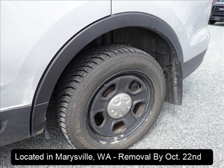 2018-ford-explorer-image-16