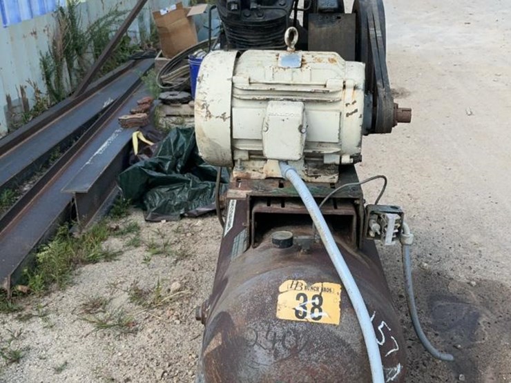 #157a-•-ingersol-rand-air-compressor-image-2