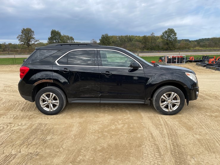 2012-chevrolet-equinox-lt-image-4