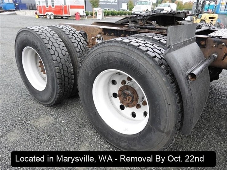 2003-kenworth-t800b-image-34