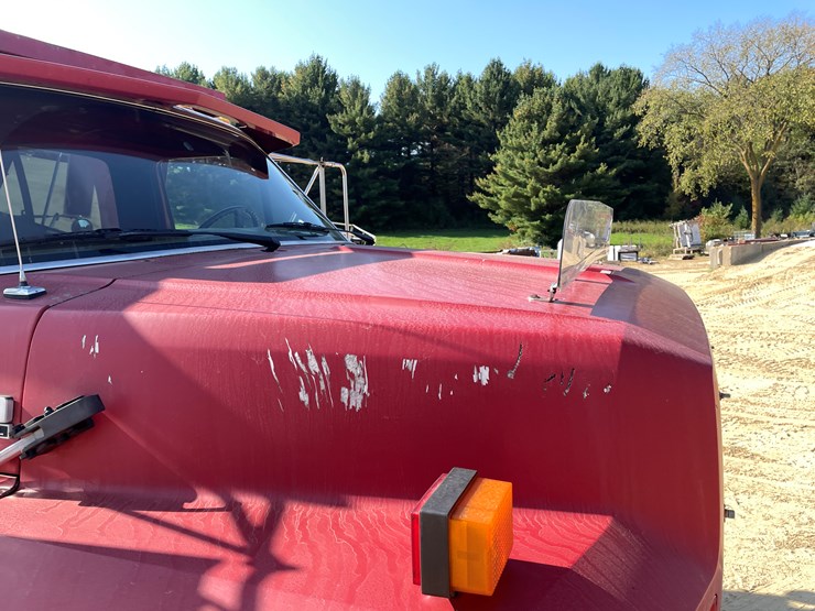 ford-f800-image-18