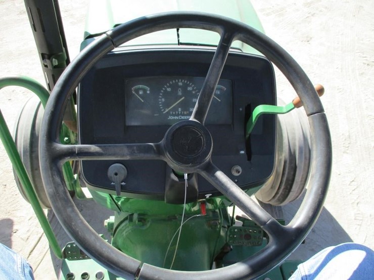 2011-john-deere-5055d-image-8