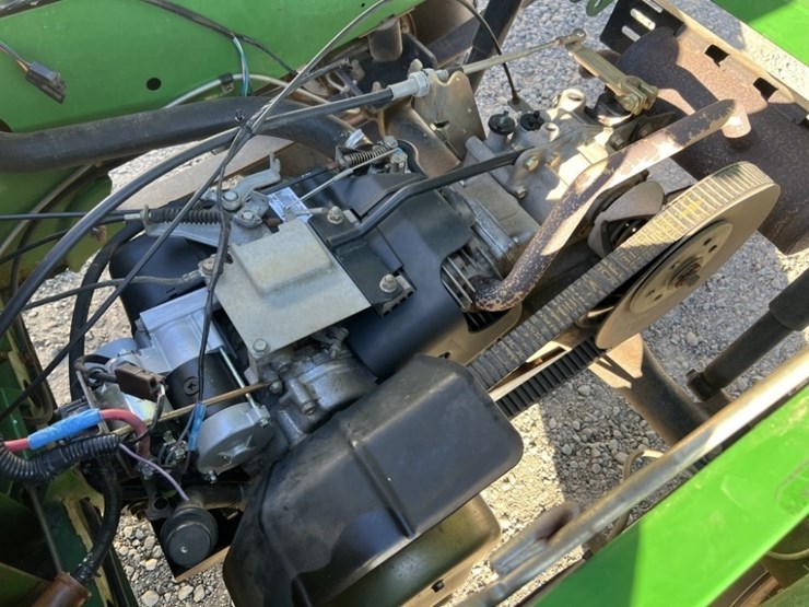 john-deere-gator-tx-image-14