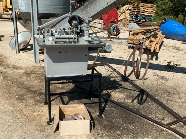 #166-•-isaac-brubacher-band-sharpener-image-3