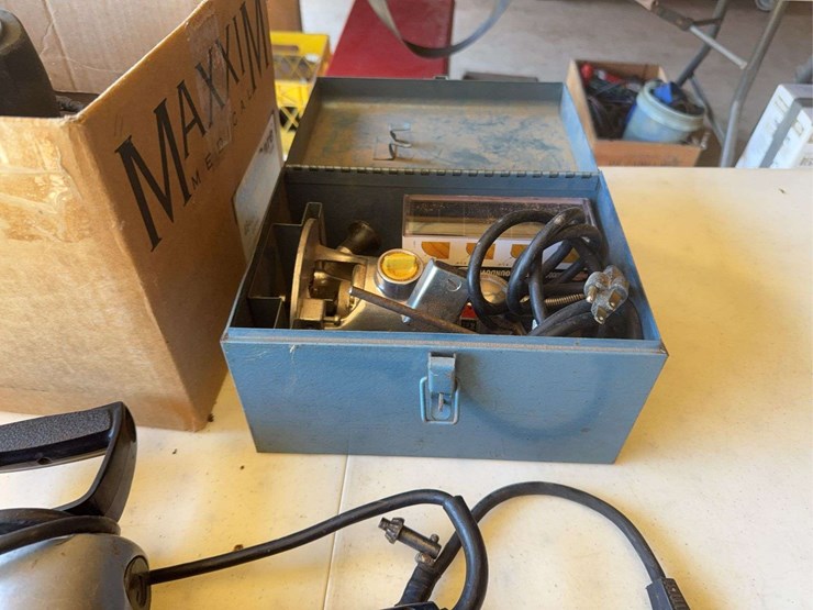 corded-tools--planer,-drills,-grinders,-router-image-6