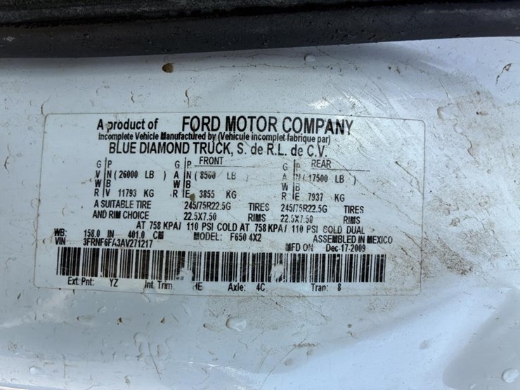 2010-ford-f650-image-18