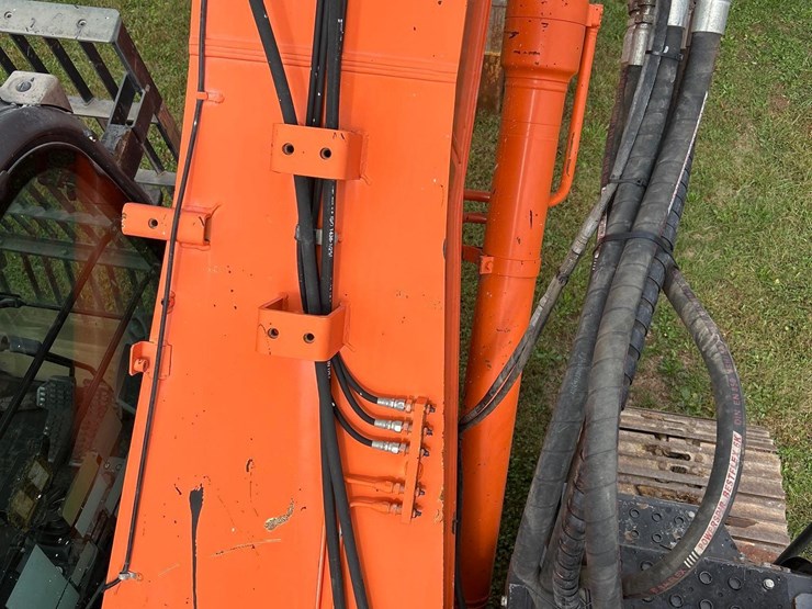 2017-hitachi-zx245us-lc-6n-image-23