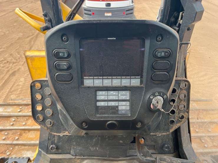 2021-komatsu-d39px-24-image-32