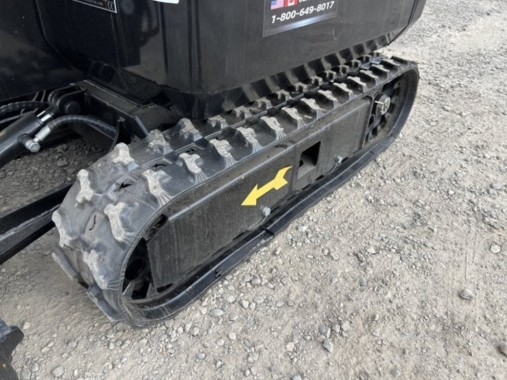 2025-land-hero-ldh-me18-mini-hydraulic-excavator-image-11