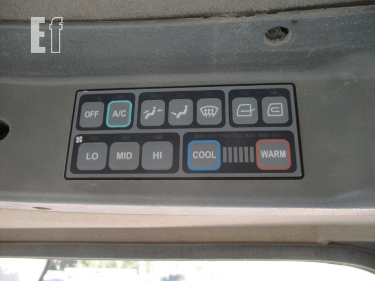 2012-doosan-dl200tc-image-13