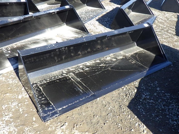 swict-skid-steer-bucket-84"-image-4