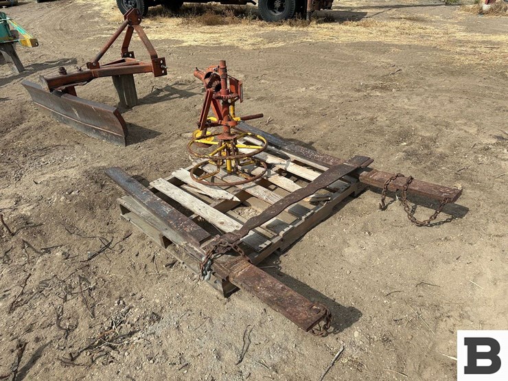jet-wire-roller-&-custom-forks-for-bucket-image-3