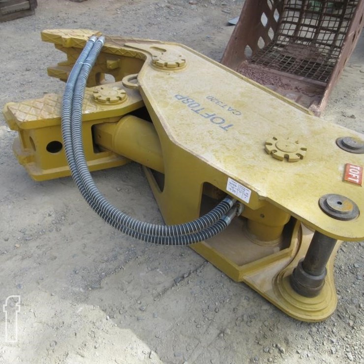 CATERPILLAR 320