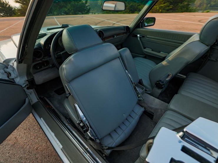 #2279-•-1988-mercedes-benz-500-class-560-sl-roadster-image-66