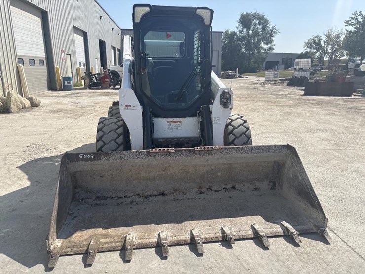 2019-bobcat-s770-image-6