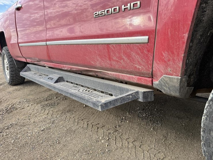 #2146-•-2015-chevrolet-silverado-2500hd-ltz-4x4-pickup-tru-image-26
