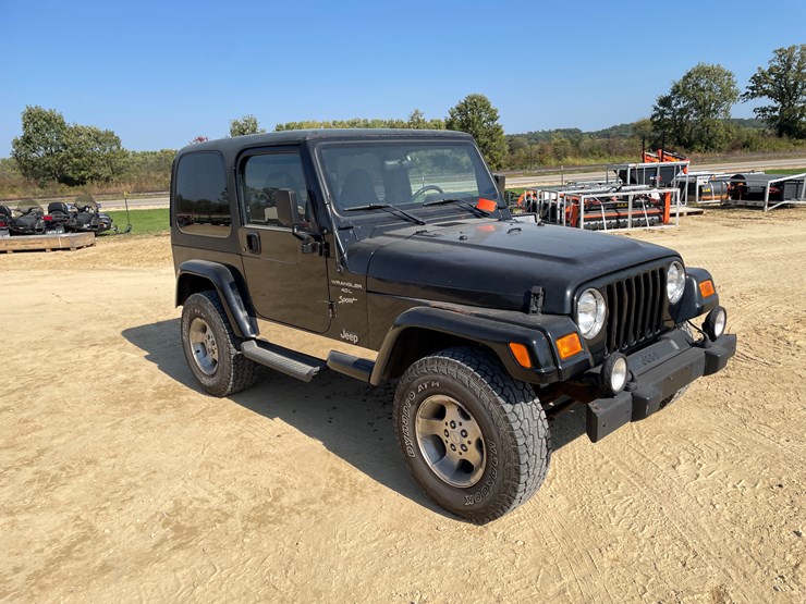 2000-jeep-wrangler-sport-image-3